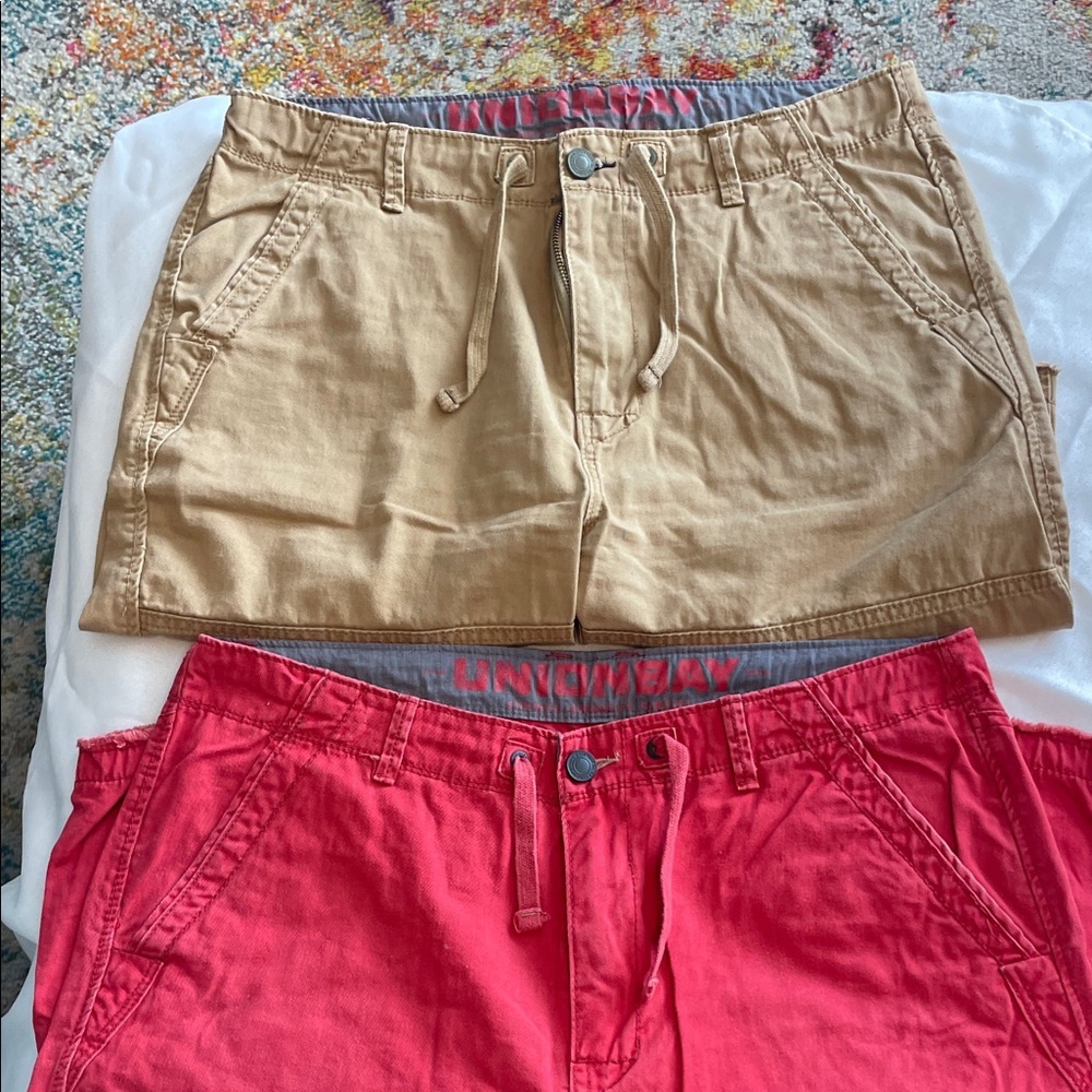 Unionbay Red and Tan Casual Shorts Set TWO PAIRS COMFY COMFY